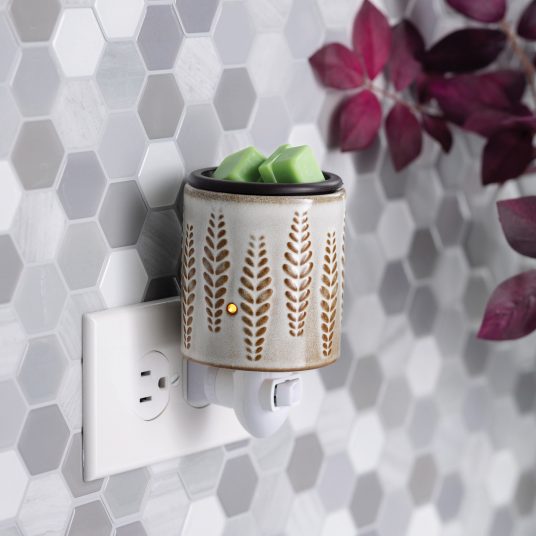 Wheat + Ivory Pluggable Wax Warmer