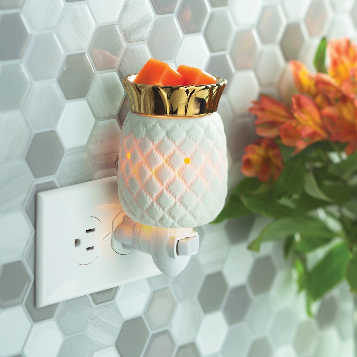 Pineapple Pluggable Wax Warmer - Greatscotsoapery