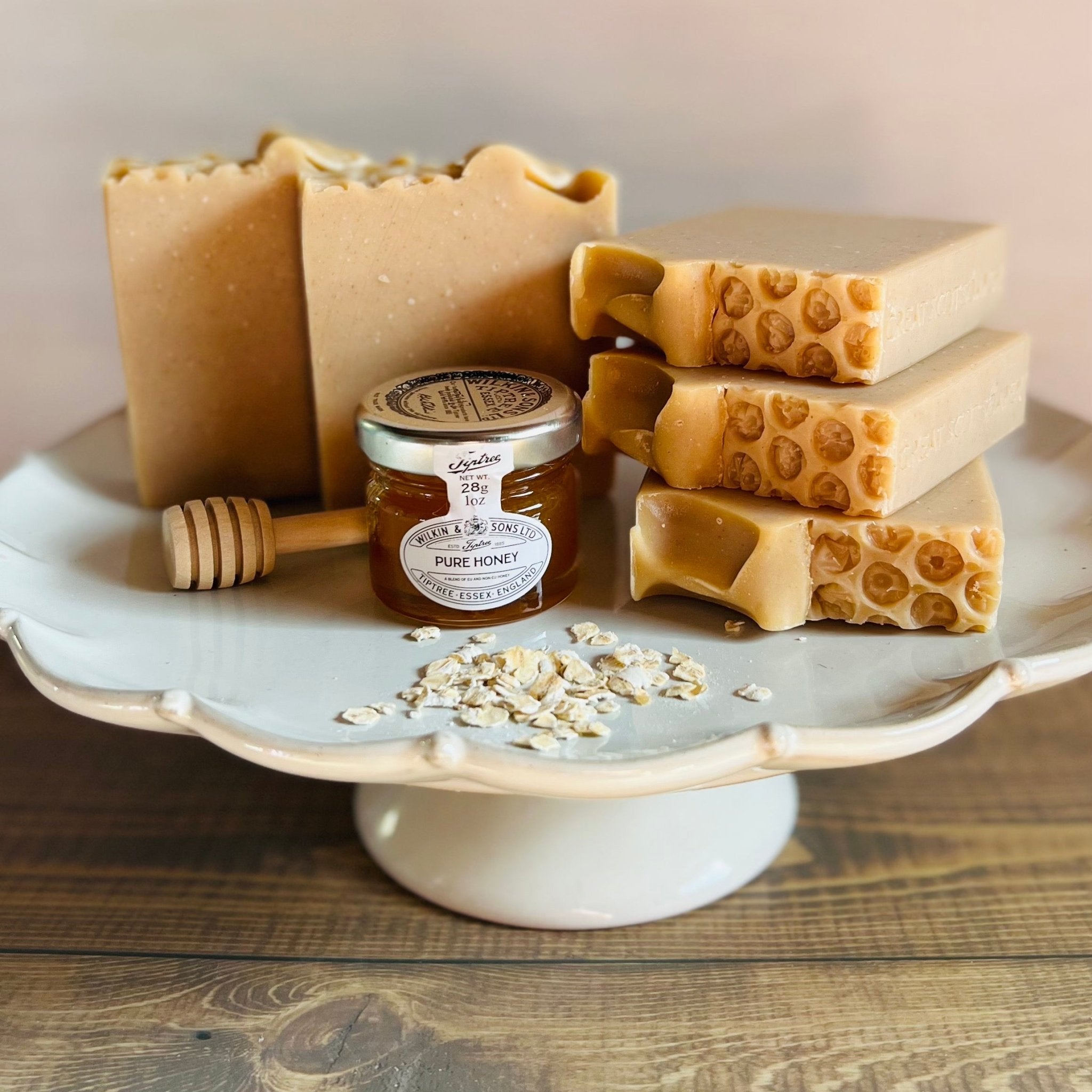 Oatmeal Milk + Honey - Greatscotsoapery